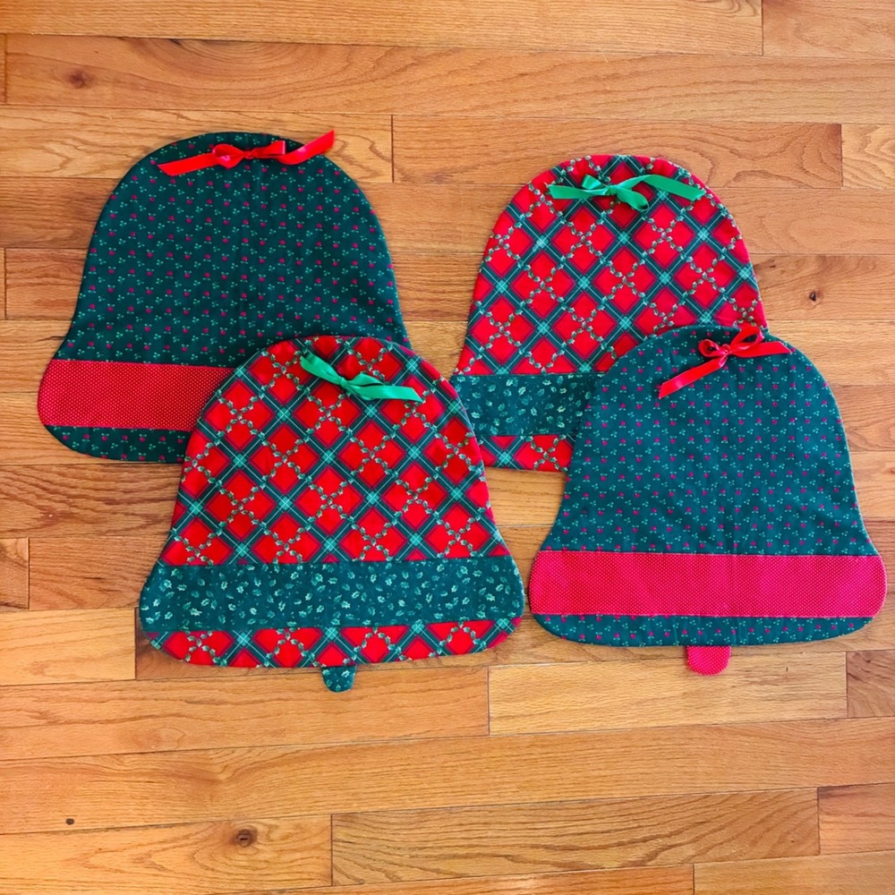 Vintage Christmas Bell Placemats Set 4 Handmade Fabric Holiday Cottagecore